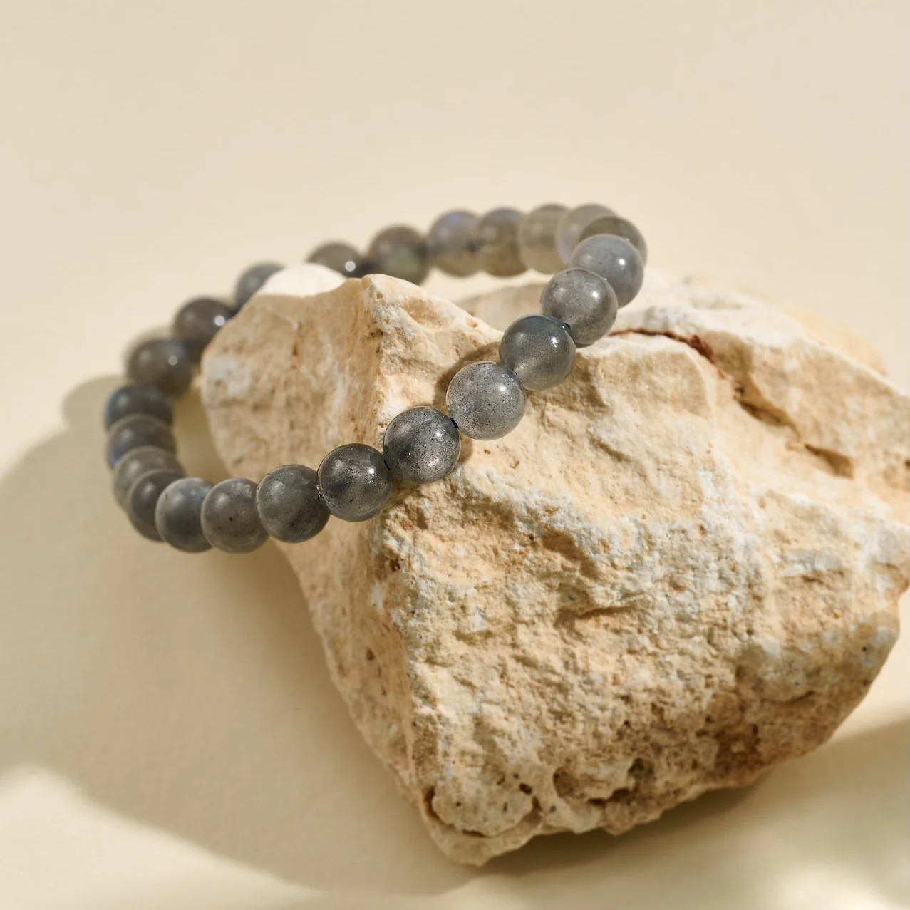 AAA Grade Labradorite Bracelet | Protection | Inner strength | Transformation - Image 2