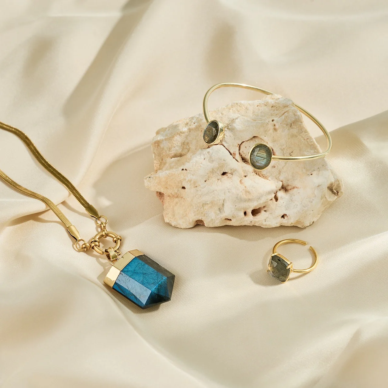 The 'Yara' Labradorite Cuff Bangle | Protection | Inner Strength | Transformation - Image 4